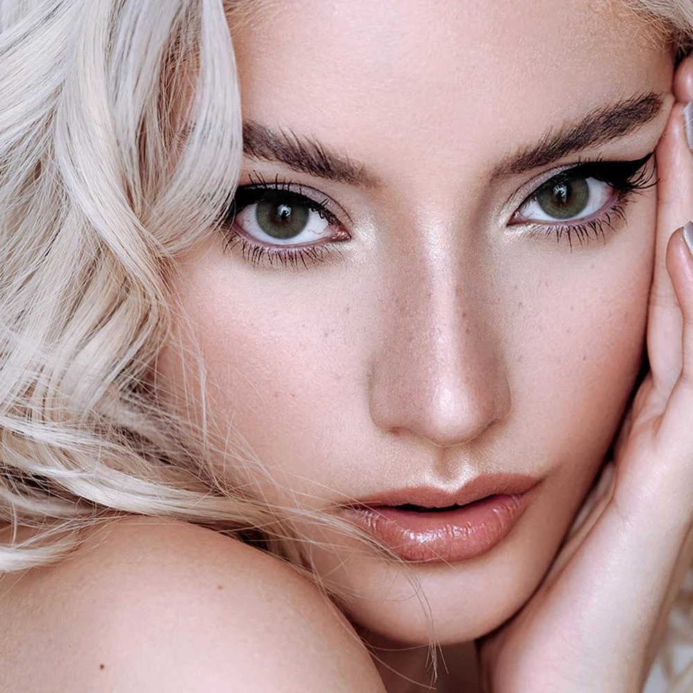 Hidrocor II - Sky Gray Colored Contacts 5 Hidrocor II - Sky Gray Colored Contacts - Image 5